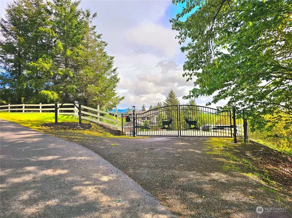 210 Rimrock Road, Castle Rock, WA 98611