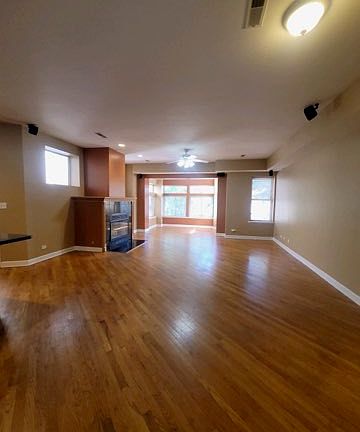 3rd image of 6142 S Woodlawn Ave APT 2N