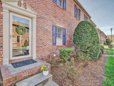 31 Oak Leaf Cir, Johnson City, TN, 37601