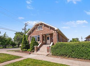 1542 S 60th Ct, Cicero, IL 60804