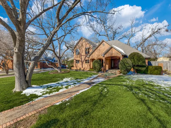 9915 Wood Forest Dr, Dallas, TX 75243