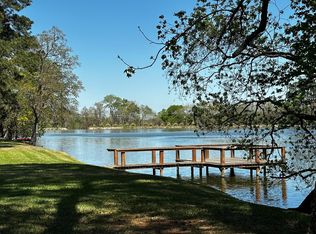 1453 Chapparal Rd, Montgomery, TX 77316