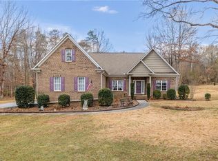 410 Cassandra Rd, Madison, NC 27025