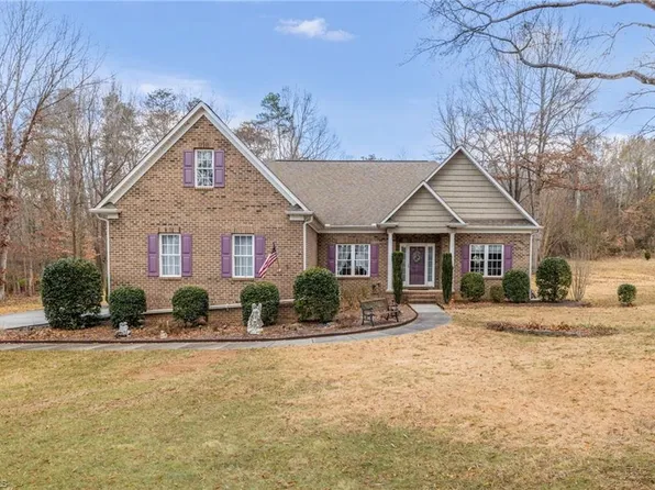 410 Cassandra Rd, Madison, NC 27025