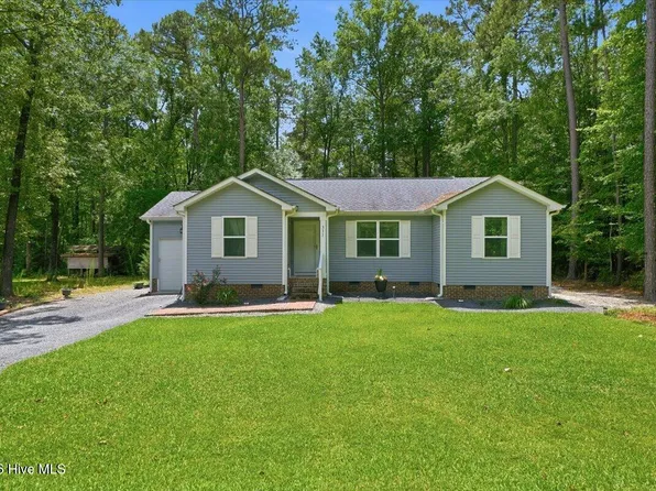 311 Moss Pink Drive, Vass, NC 28394