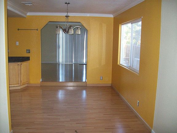 3rd image of 1561 Citrus Grove Ct