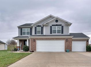 5927 Brookstone Dr, Newburgh, IN 47630