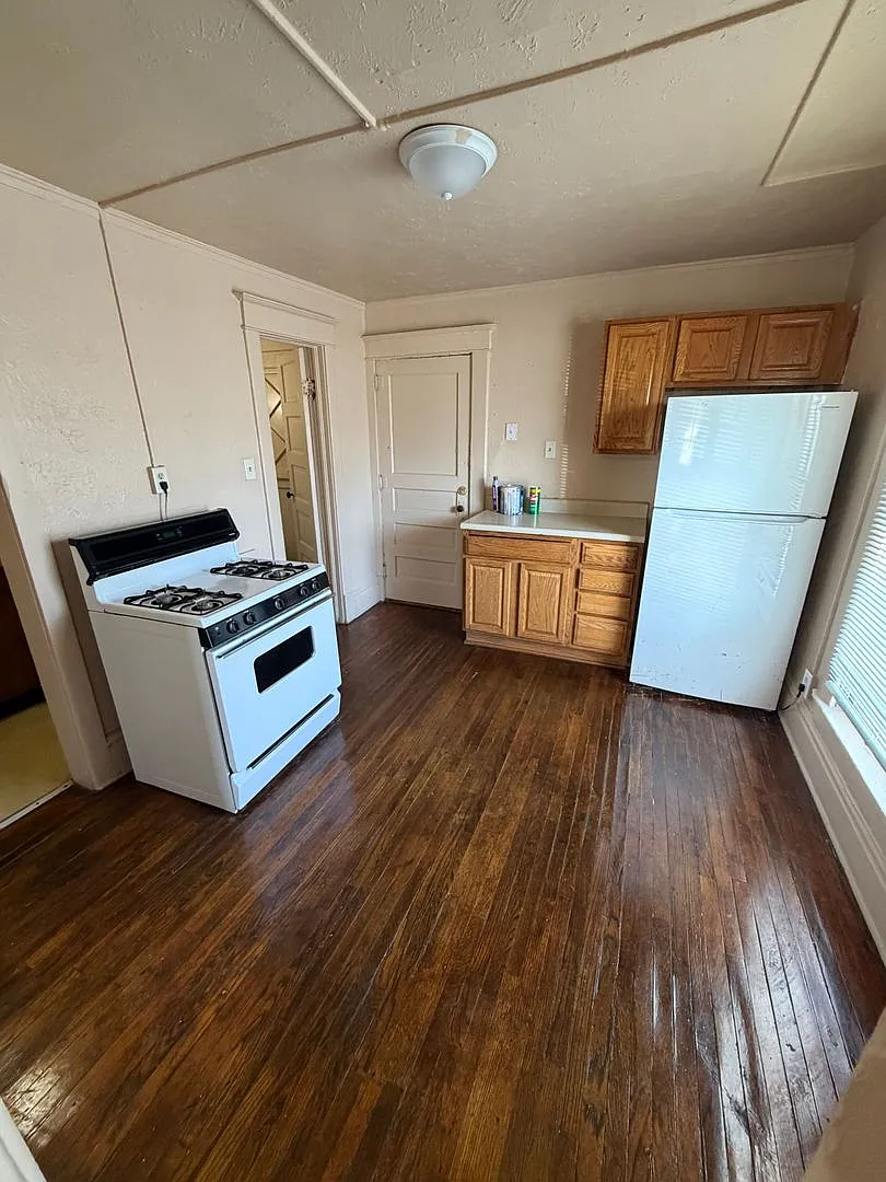 VLLC - 1501 University Avenue, Des Moines, IA, 50314 — Photo 1