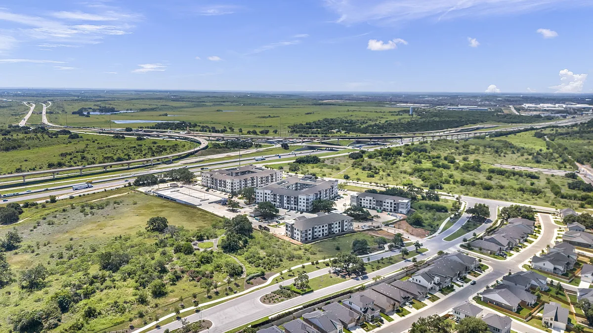 Building Photo - Bridge at Estancia