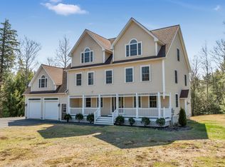 44 Deerfield Rd, North Berwick, ME 03906