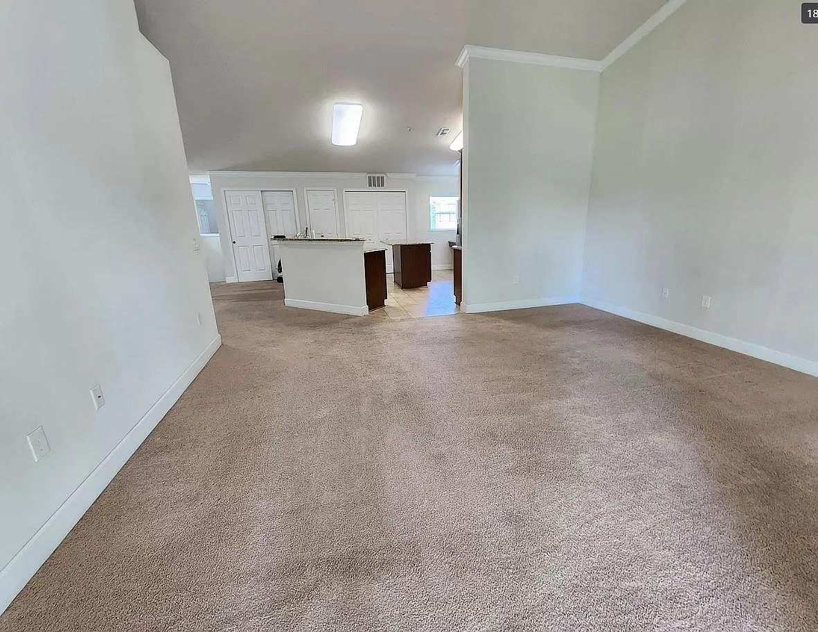 3 bed, 1857 sqft, $1,850 — Photo 4