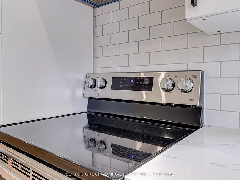 167 Collier St #3 — Photo 16
