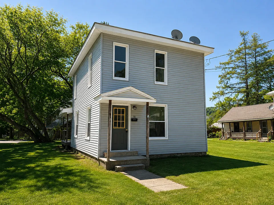 34 Armstrong St