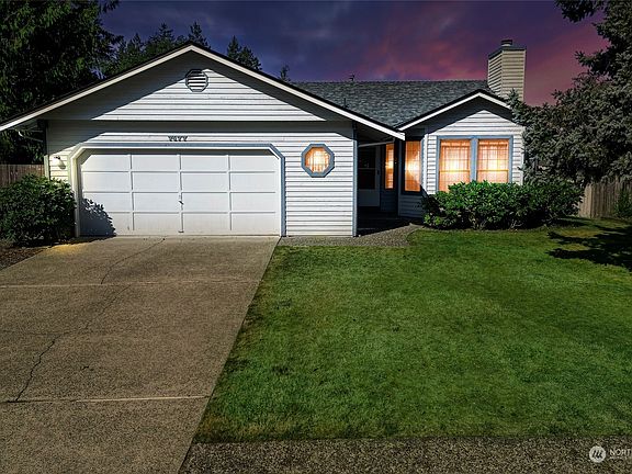 2nd image of 7477 Blackbird Drive NE