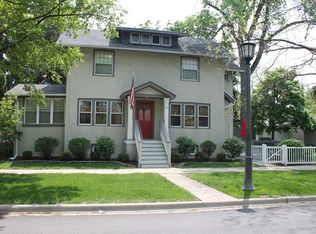 48 N Brainard Ave, La Grange, IL 60525