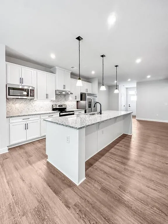 115 Galil Dr — Photo 2