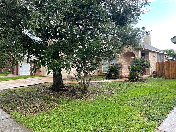 3rd image of 5923 Hatfield Glen Dr