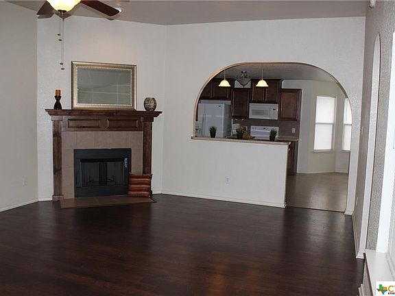 5th image of 204 Viola Dr