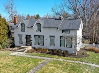 43 N Oviatt St, Hudson, OH 44236