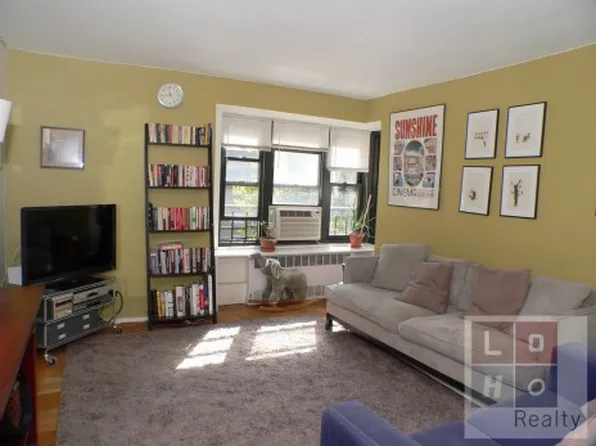 208 East Broadway image 1 of 7