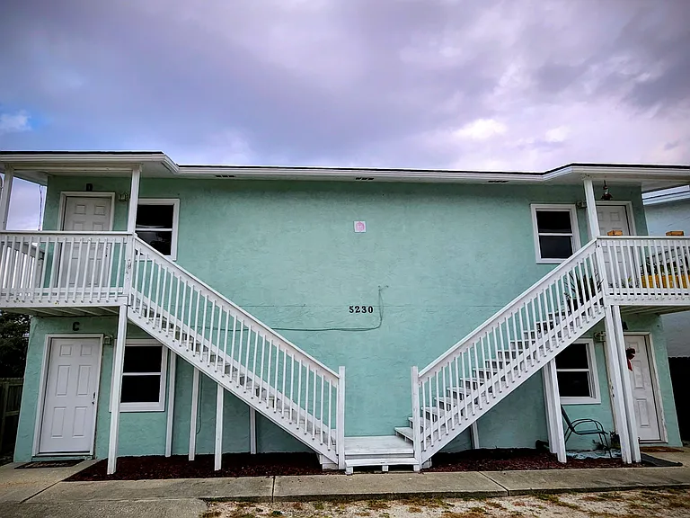 5230 Beach Dr Panama City Beach, Fl 32408