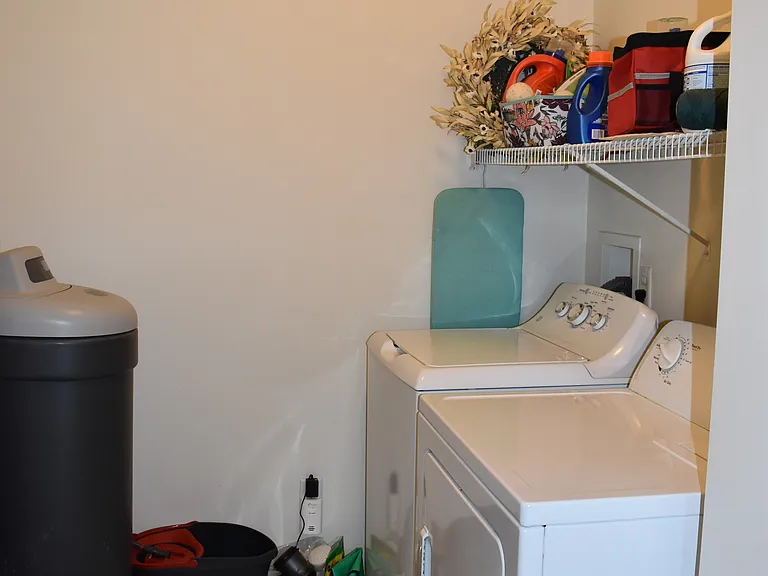 2295 Pinnacle Ct #208 — Photo 1