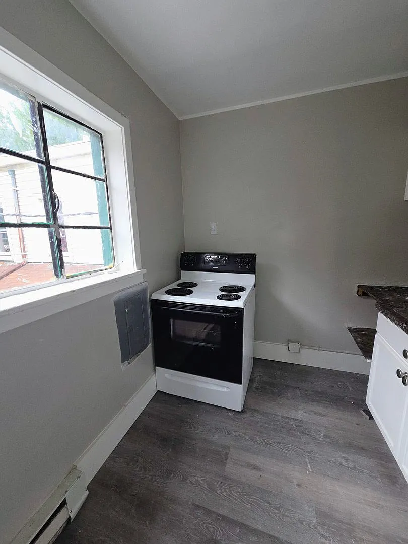 102 N. 8th Street — Photo 3