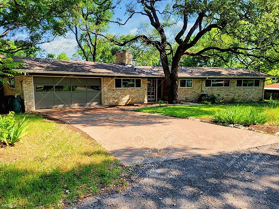 3rd image of 11906 Indianhead Dr