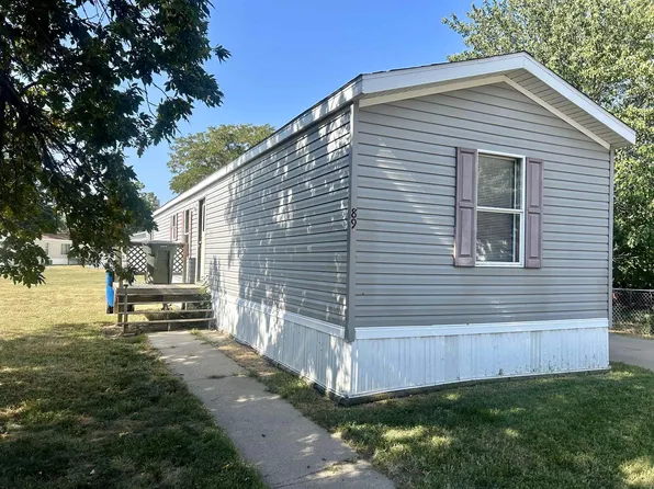 2900 Grand Ave #89, Kearney, NE 68847