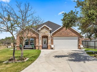 150 Browning Ct, Springtown, TX 76082