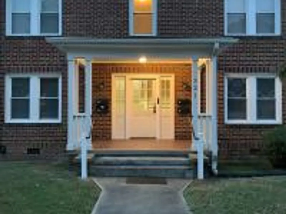 321 5th St