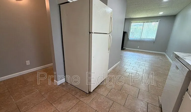 1541 S 21st St #1 — Photo 3