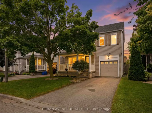 1380 Linstead St, Oshawa, ON L1K 2V4