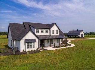 10409 Osage Ridge Ln, Bentonville, AR 72713