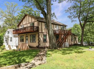 46 Ridgecrest Rd, Lake Peekskill, NY 10537