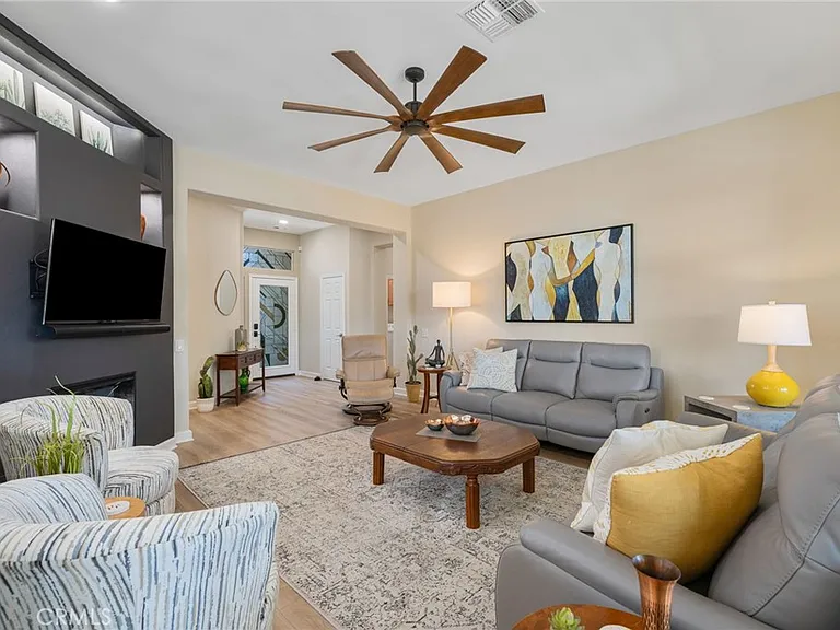 35241 Rosemont Dr — Photo 7
