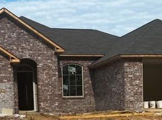 540 Fairway Ave, Byram, MS 39272