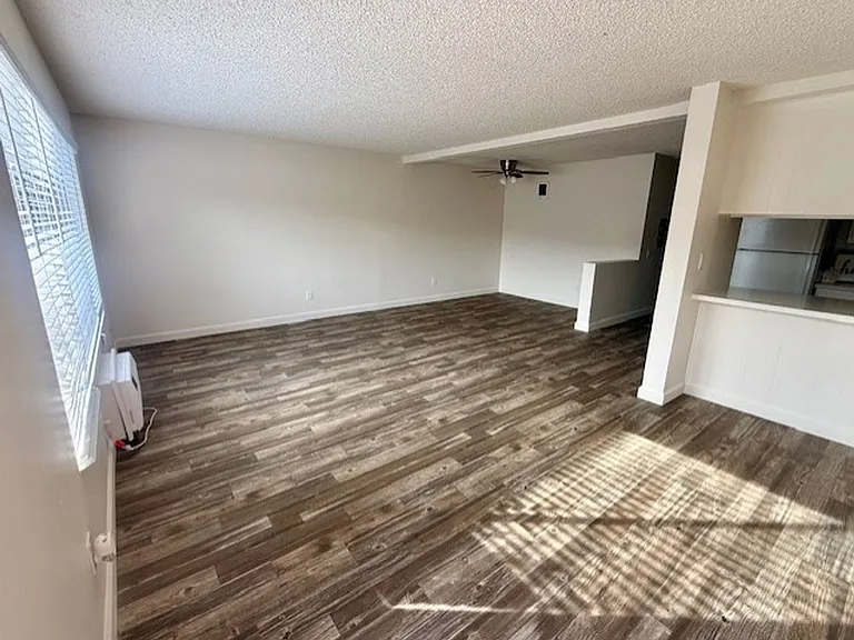Anza Oaks Apartments — Photo 18