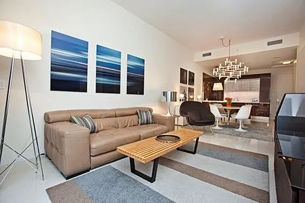 Sold by R New York | media 3