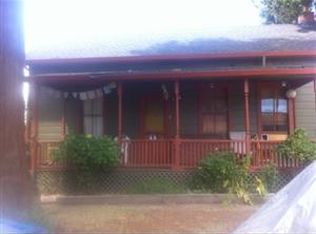 566 Bostwick Ln, Santa Cruz, CA 95062