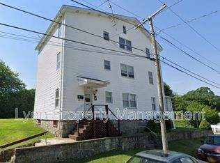 238 Newland Ave #2R, Woonsocket, RI 02895