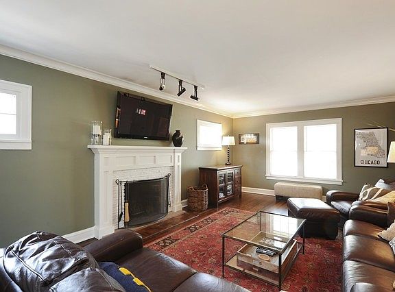 3rd image of 1114 Princeton Ave