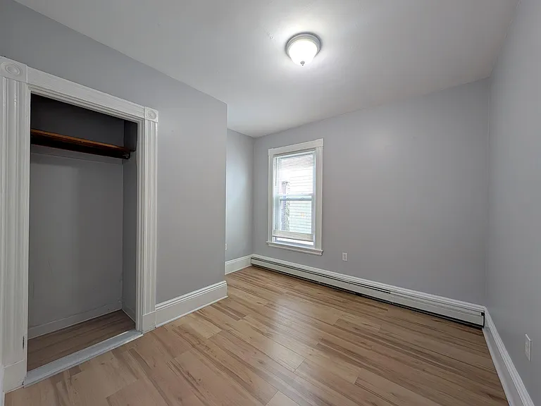 316 Beacon St — Photo 8