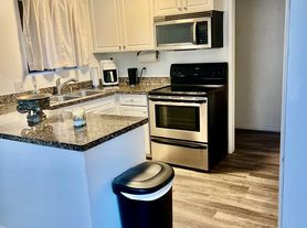 17141 W Bernardo Dr W