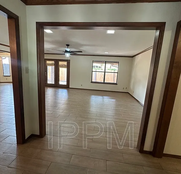 125 El Cielo Cir — Photo 4