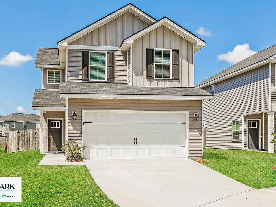 135 Sugarberry Cir