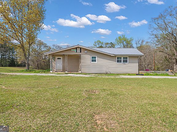 2nd image of 1485 E Houze Rd