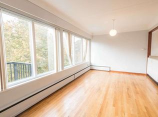 976 Humboldt St, Victoria, BC V8V2Z8