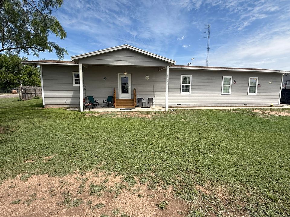 1st image of 8682 Petunia Ave