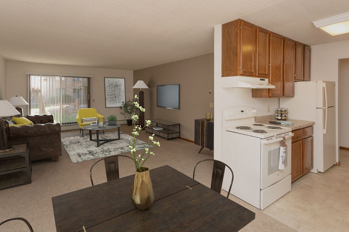 Up to 1,221 square feet of living space!